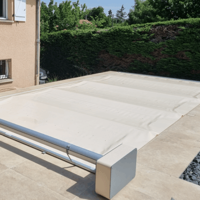 couverture piscine ore compact